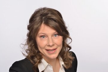 Нелли Неведина