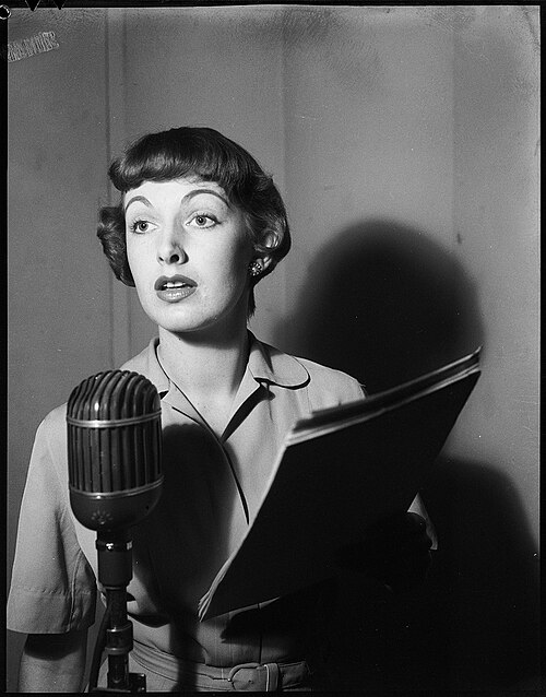 Margo Lee