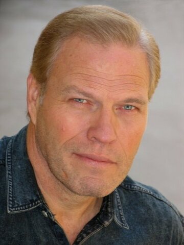 Curtis Taylor