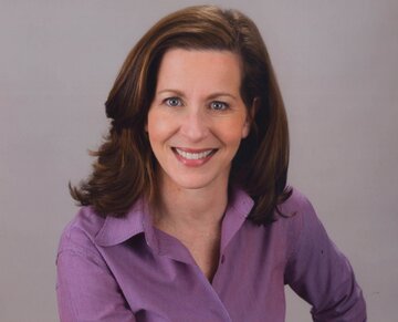 Betsy Aidem