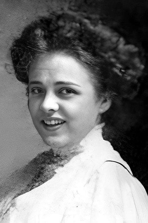 Эвелин Френсис