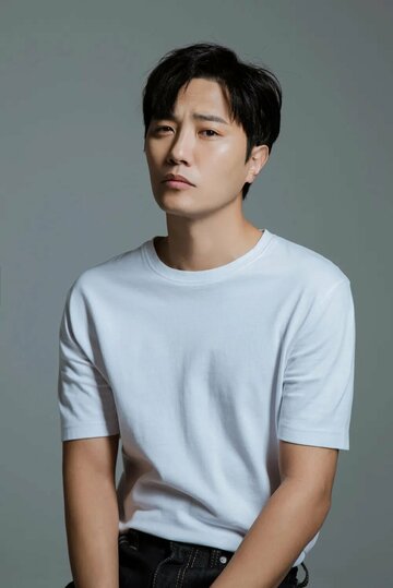 Jin Goo