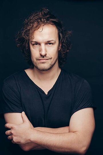 Mads Riisom
