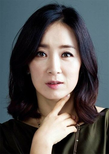Yoon Yoo-seon