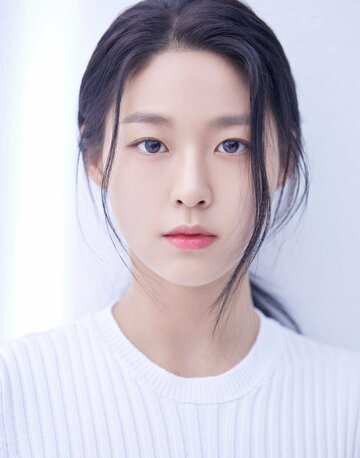 Kim Seol-hyeon