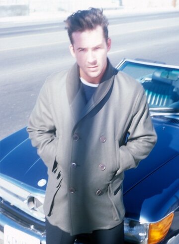 Barry Sloane