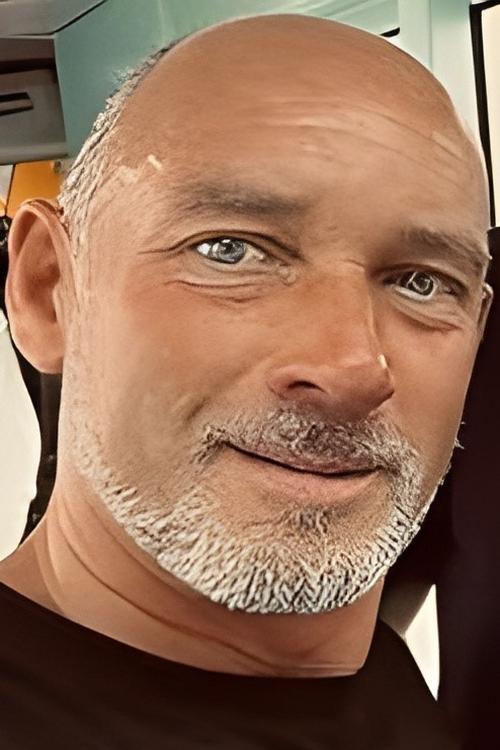 Дилан Джонс