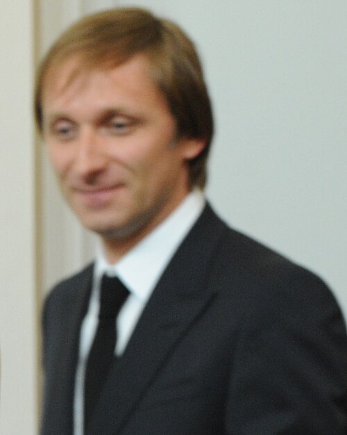 Горан Костич