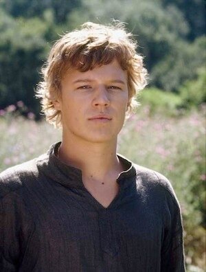 Christopher Egan