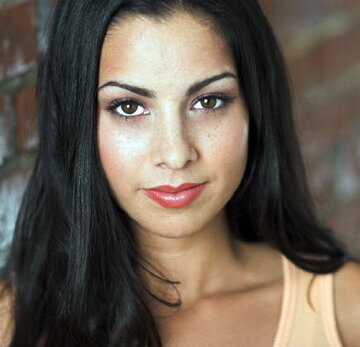 Marta Cross