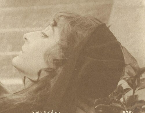 Alma Hinding