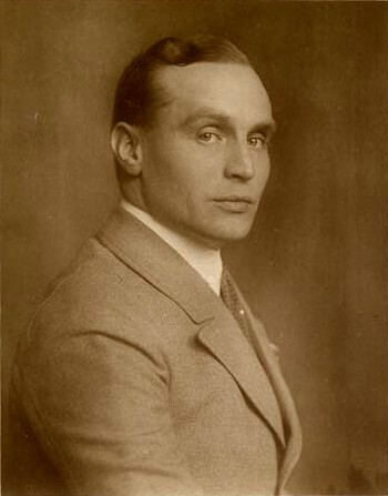 Карл Бекерсакс