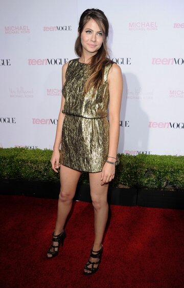 Willa Holland