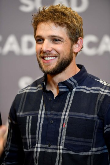 Max Thieriot