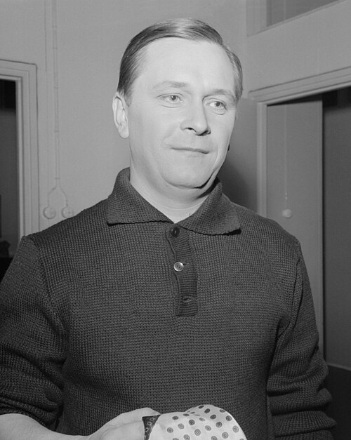 Лео Йокела