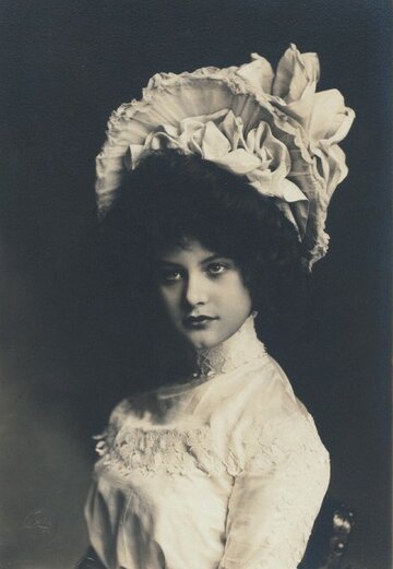 Elsie Ferguson