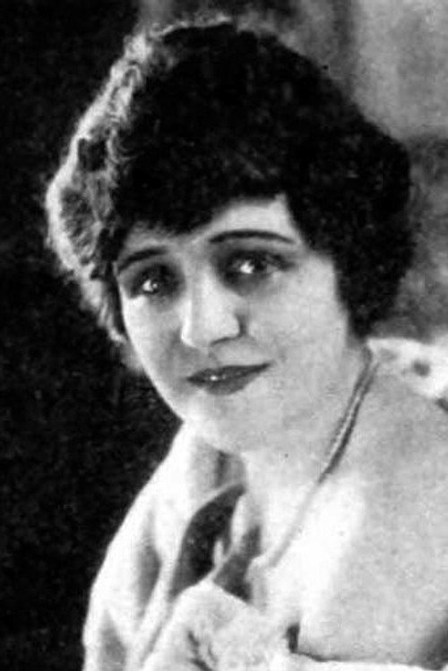 Лила Лесли