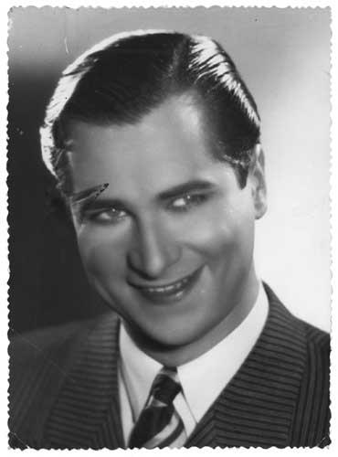 Néstor Deval