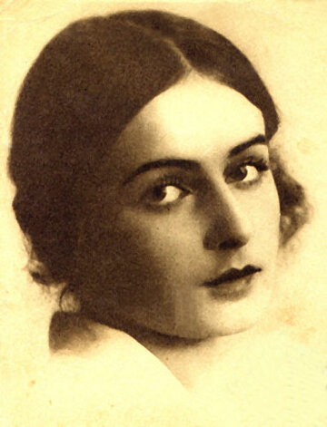 Нина Шатерникова
