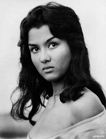 Bella Cortez