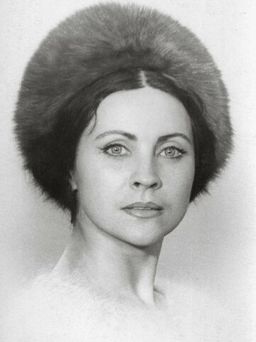 Алла Майкова