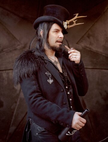 Aurelio Voltaire