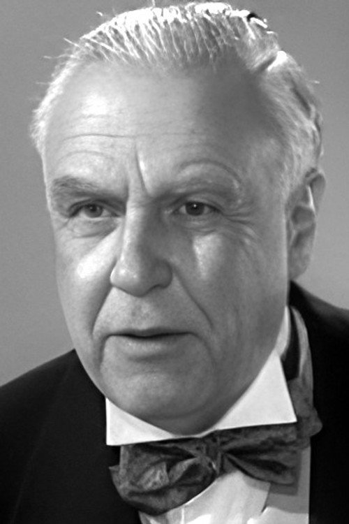 Эвелин Робертс