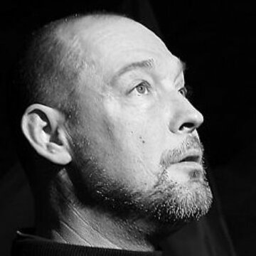 Александр Зуев