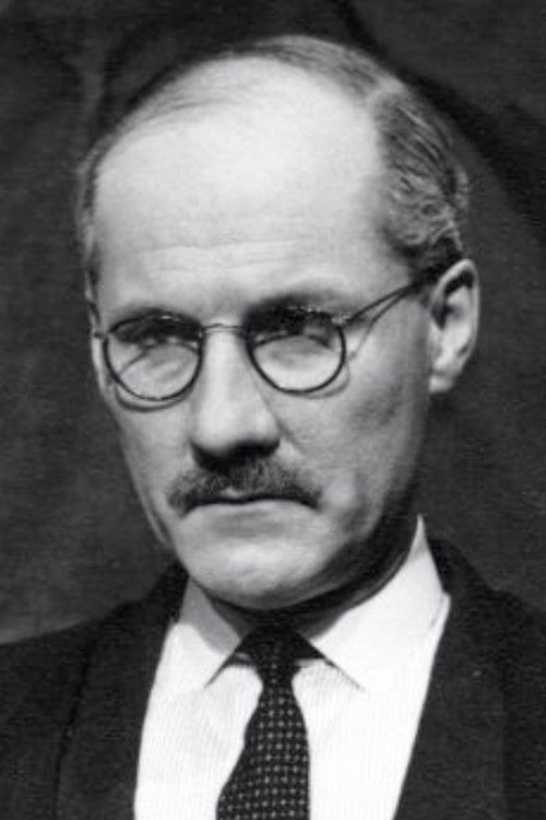 Angus MacKay