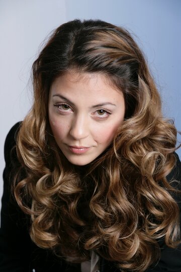 Arzu Bazman