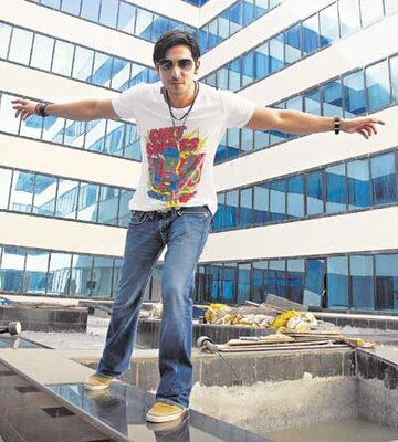 Zayed Khan