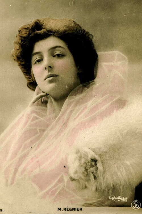 Марта Ренье