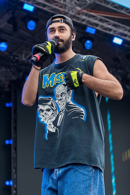 Мот