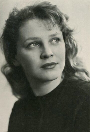 Elsa Lezhdey