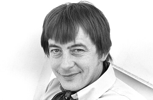 Дерек Фоулдс