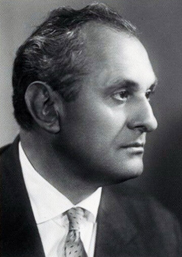 Roman Tikhomirov