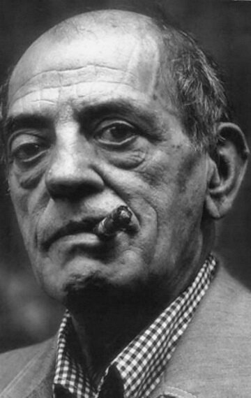 Luis Buñuel