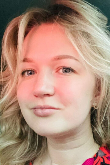 Светлана Олейникова