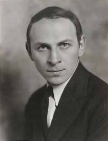 Morris Carnovsky