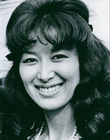 Keiko Kishi