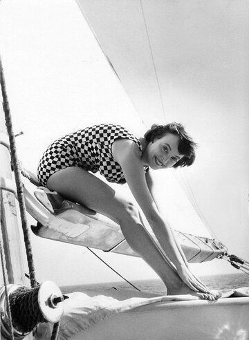 Carolyn Jones