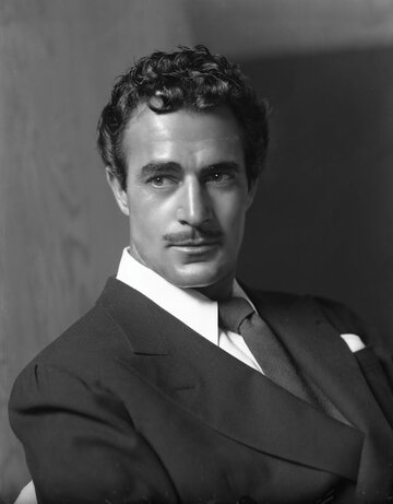 Gilbert Roland