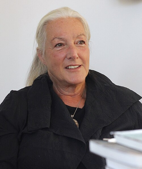 Юлиана Лоренц