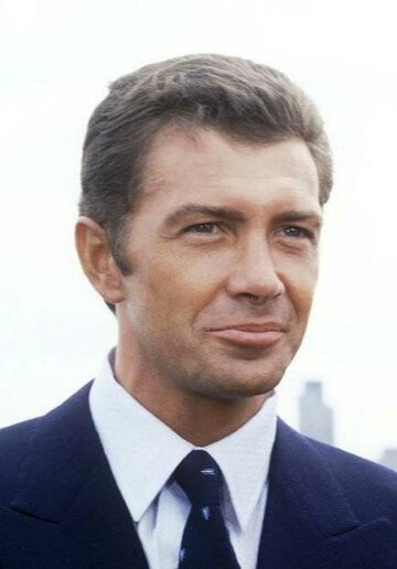 Lewis Collins