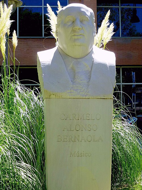 Кармело Бернаола