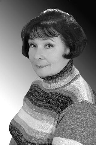 Попова, Валентина Поликарповна