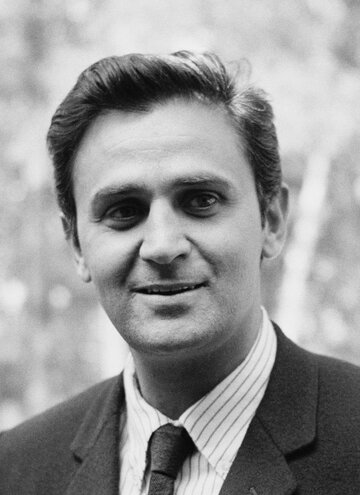 Roger Hanin