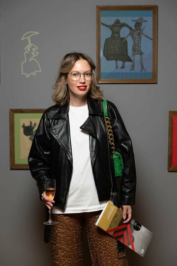 Елена Шарова