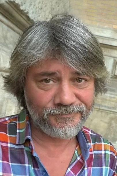 Кристиан Угрина
