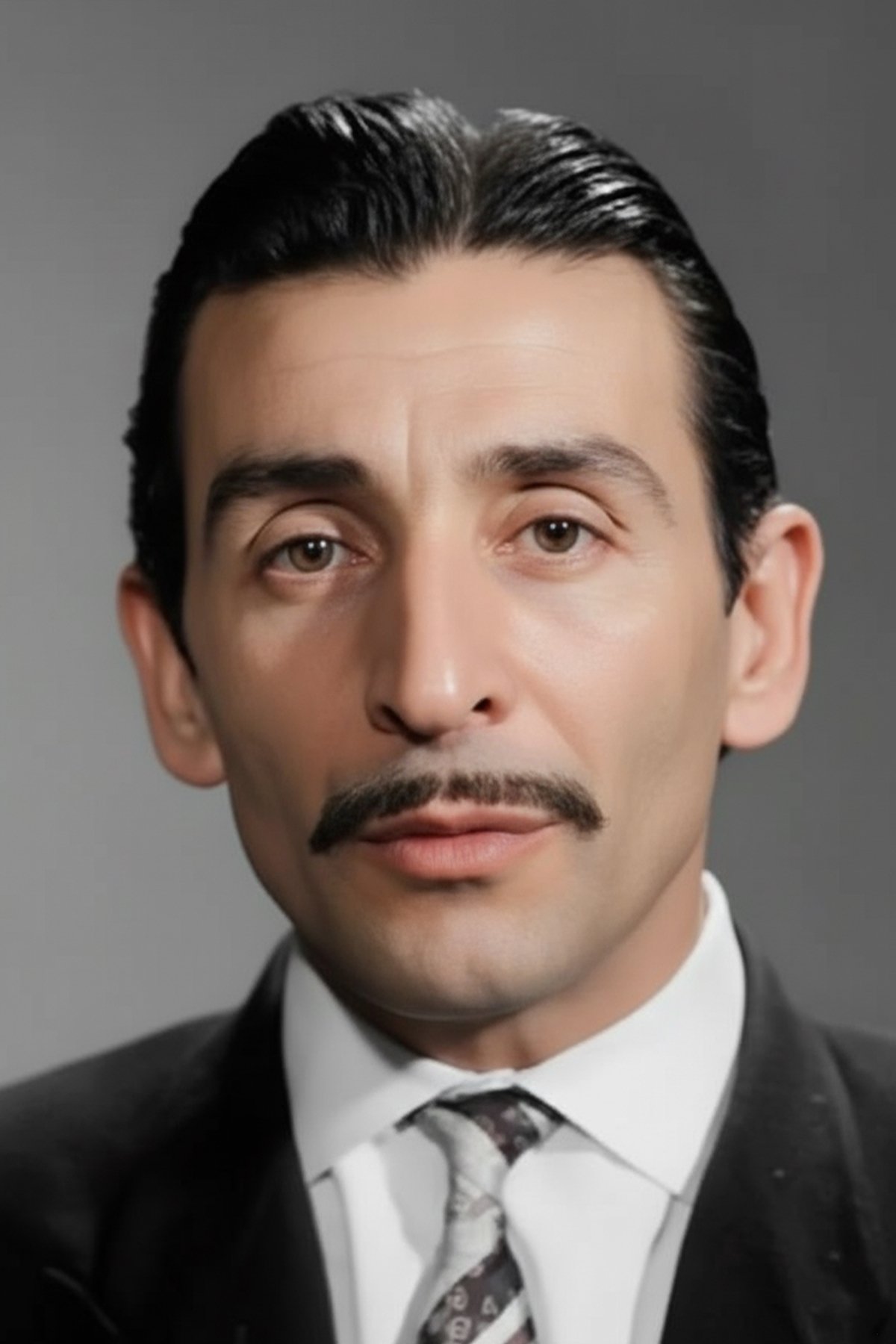 Ясар Шенер